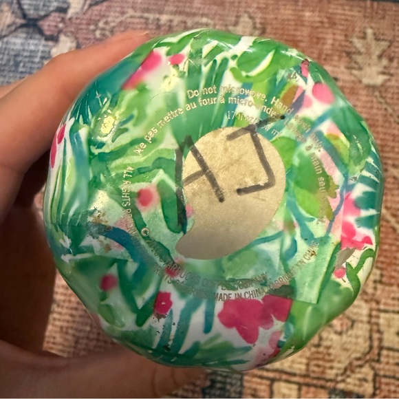 Lilly Pulitzer x Starbucks Swell Water Bottle - Picture 6 of 6